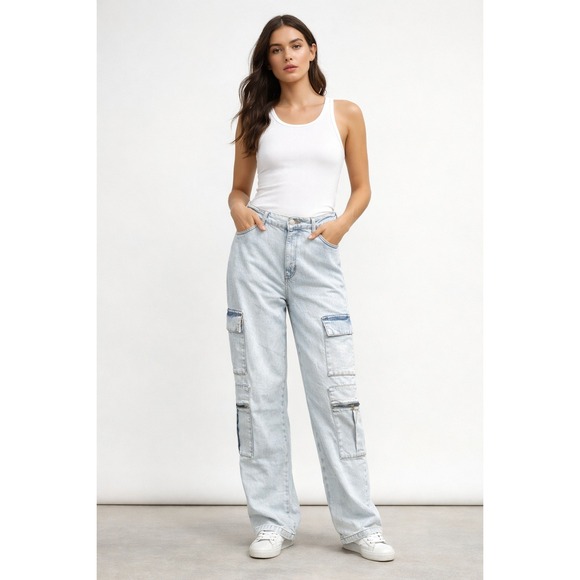 WeWoreWhat Utility Cargo Jeans  NWT Light Wash Size 27 - Picture 6 of 6